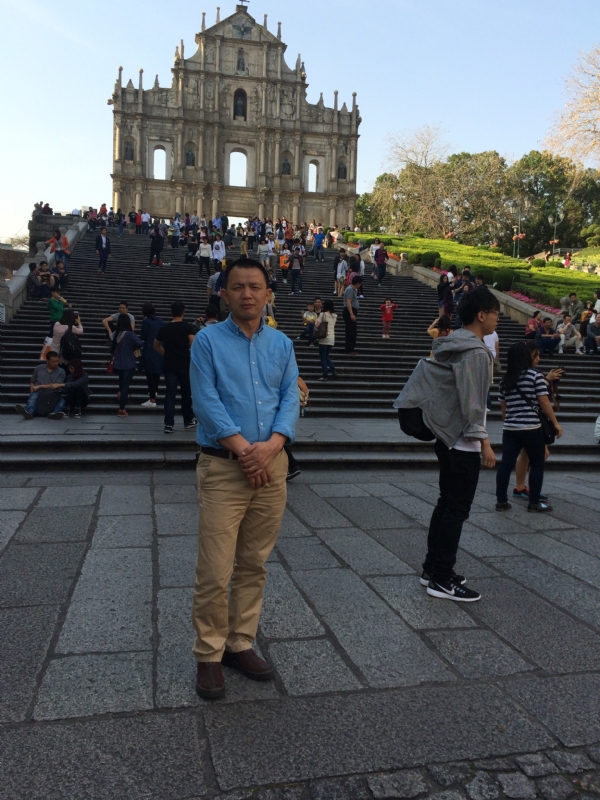 Larry的第一张照片--汕尾相亲服务中心