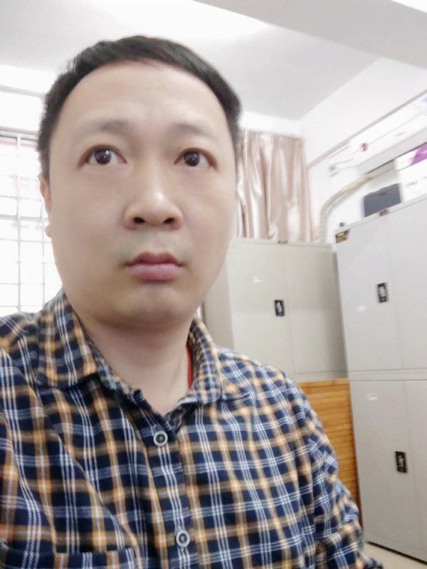 羽飞飞雪的第一张照片--汕尾相亲服务中心