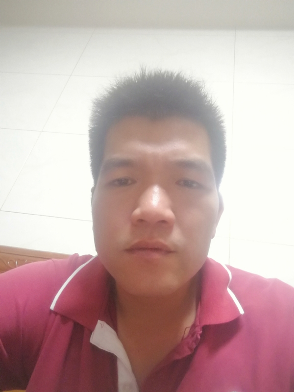 野龙的第一张照片--汕尾相亲服务中心