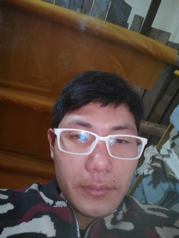 木心的第一张照片--汕尾相亲服务中心