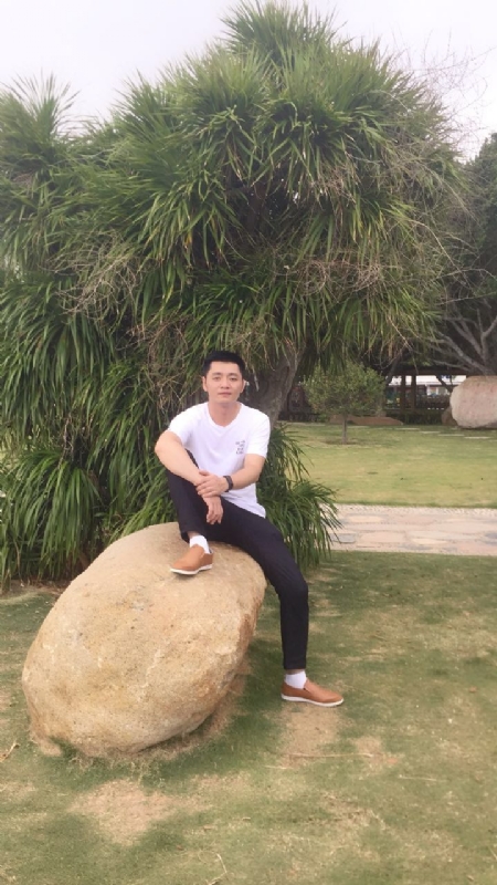 奇点的第一张照片--汕尾相亲服务中心