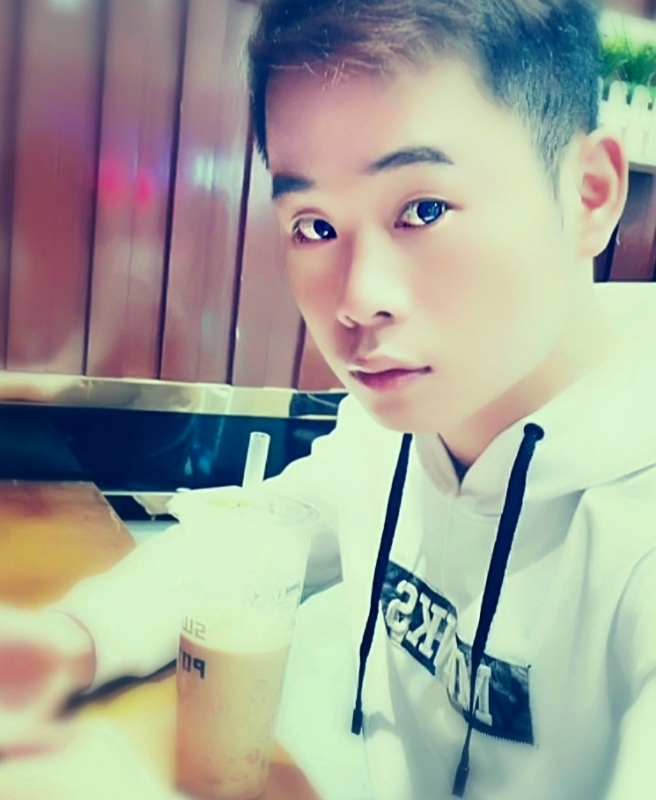 拔大萝卜的兔子的第一张照片--汕尾相亲服务中心