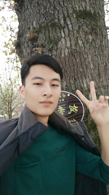 奎哥的第一张照片--汕尾相亲服务中心