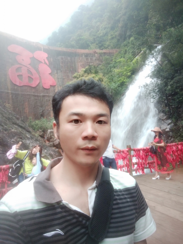 珊珊您是珊无无无妻的第一张照片--汕尾相亲服务中心