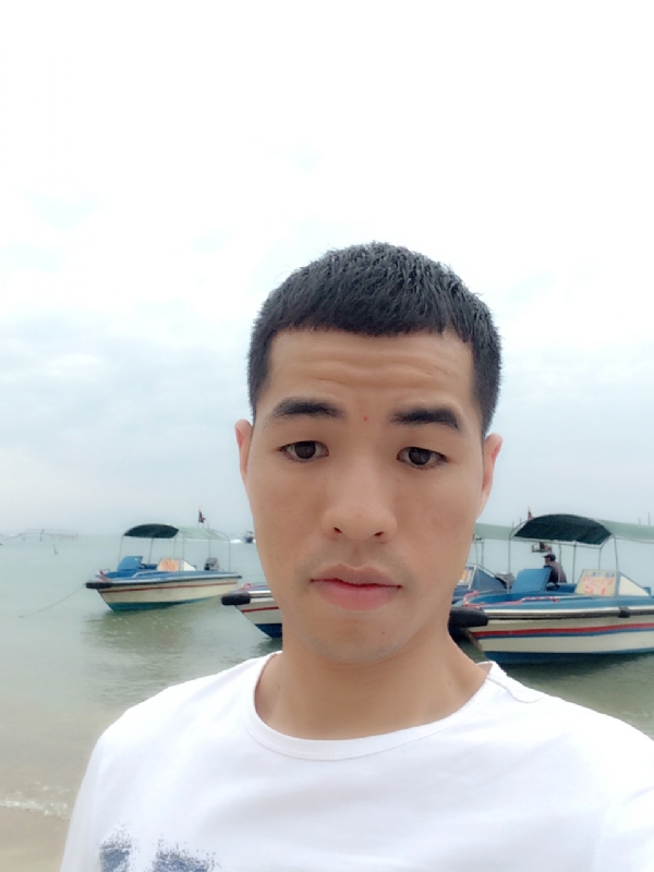 冷风的第一张照片--汕尾相亲服务中心