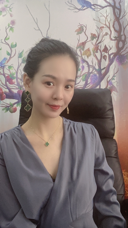 潇潇的第一张照片--汕尾相亲服务中心