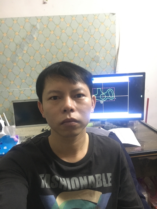 黄叶枫的第一张照片--汕尾相亲服务中心