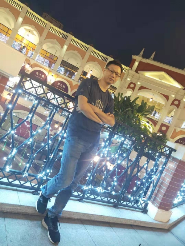 落单恋人的第一张照片--汕尾相亲服务中心