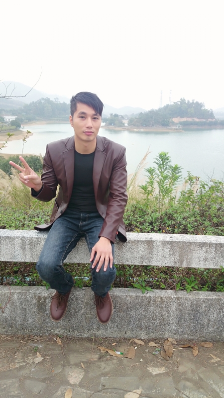 达尔的第一张照片--汕尾相亲服务中心