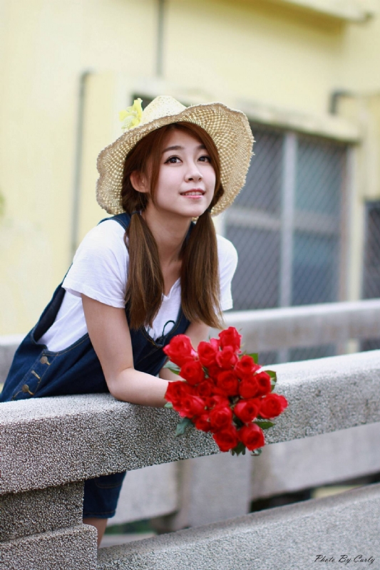 阳光朵朵的第一张照片--汕尾相亲服务中心