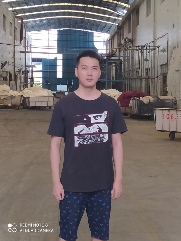 六月雨的第一张照片--汕尾相亲服务中心