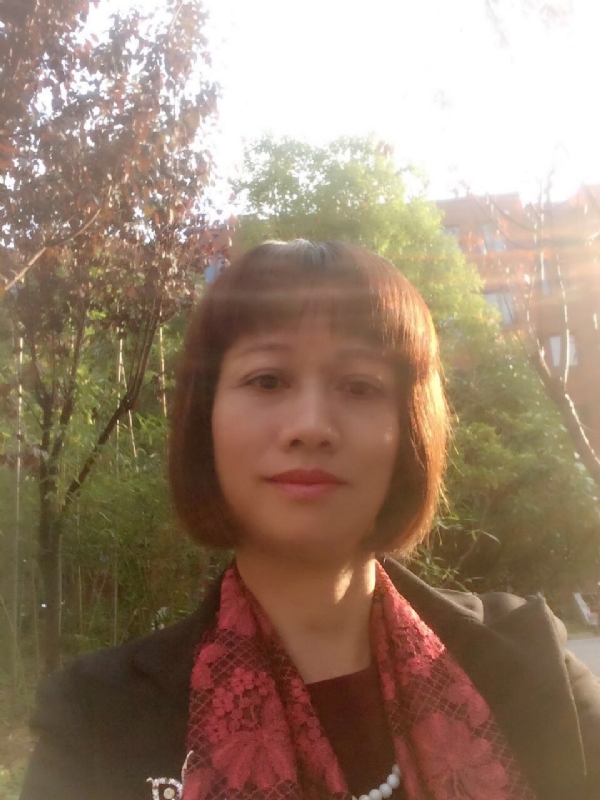 张馨方的第一张照片--汕尾相亲服务中心