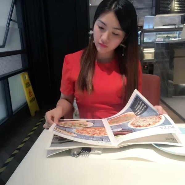 小雪的第一张照片--汕尾相亲服务中心