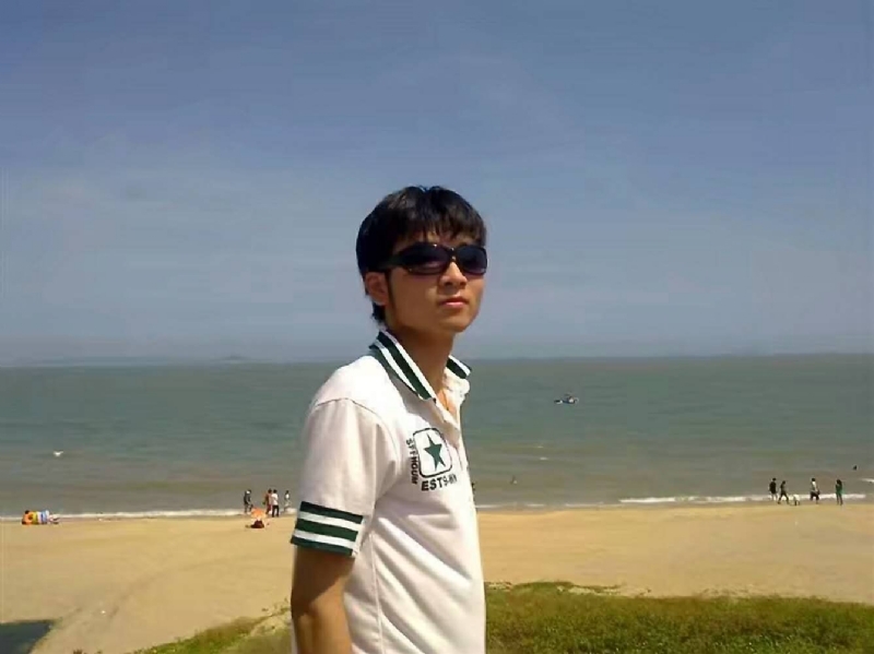 阿俊的第一张照片--汕尾相亲服务中心