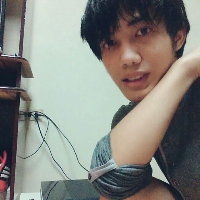 jhonnycheng的第一张照片--汕尾相亲服务中心