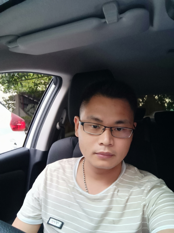 水明的第一张照片--汕尾相亲服务中心