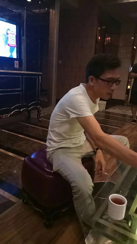 期待缘分的第一张照片--汕尾相亲服务中心