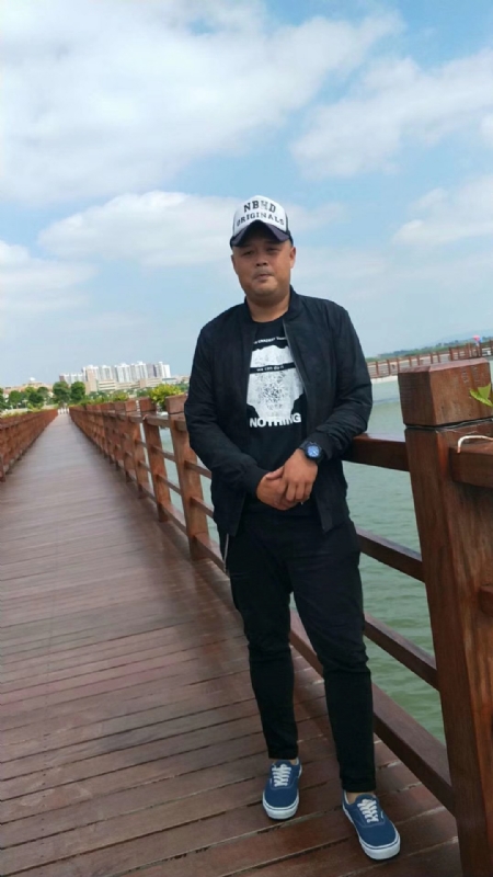 人生如戏的第二张照片--汕尾相亲服务中心