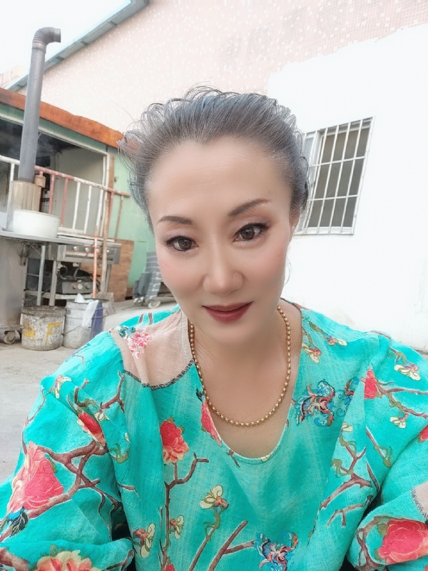 燕子的第三张照片--汕尾相亲服务中心