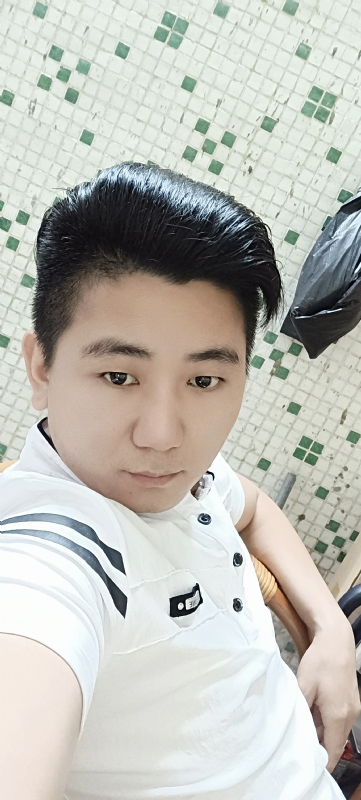 永强的第一张照片--汕尾相亲服务中心