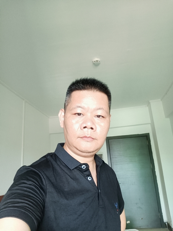 XAUXU的第一张照片--汕尾相亲服务中心