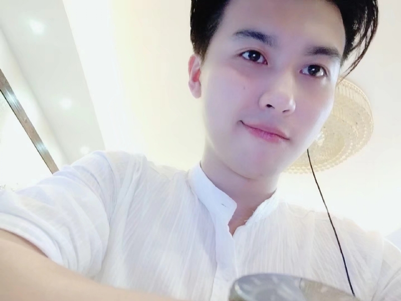 皮特王的第一张照片--汕尾相亲服务中心