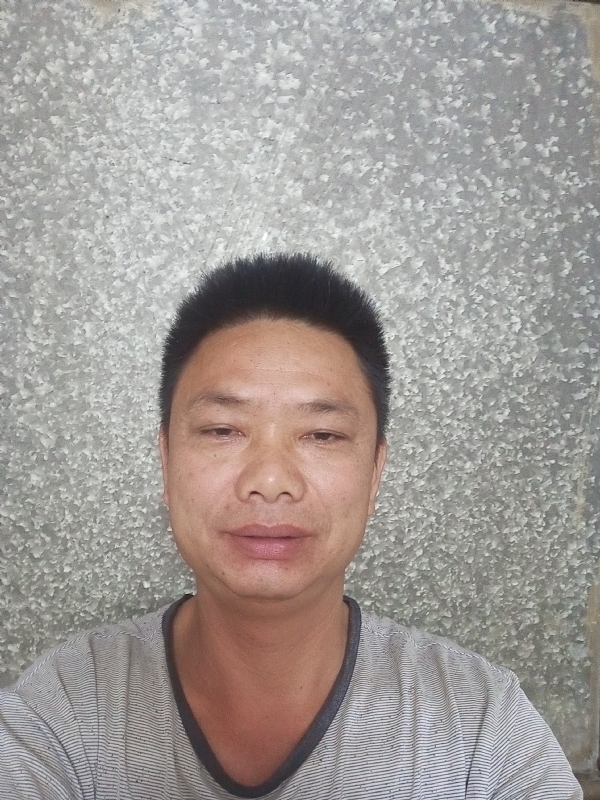 白茫茫的第一张照片--汕尾相亲服务中心