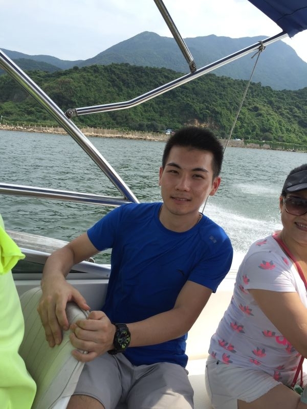 蜡笔小新的第五张照片--汕尾相亲服务中心