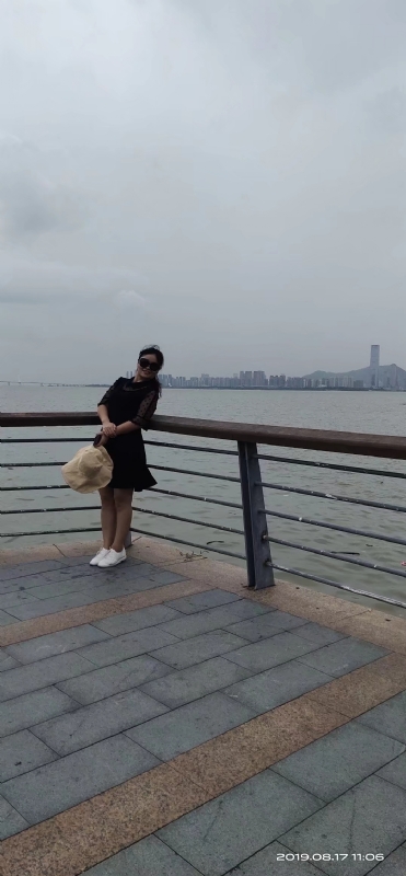 清秋的第一张照片--汕尾相亲服务中心