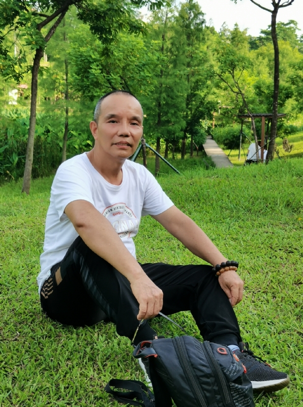 稳重大方的第二张照片--汕尾相亲服务中心