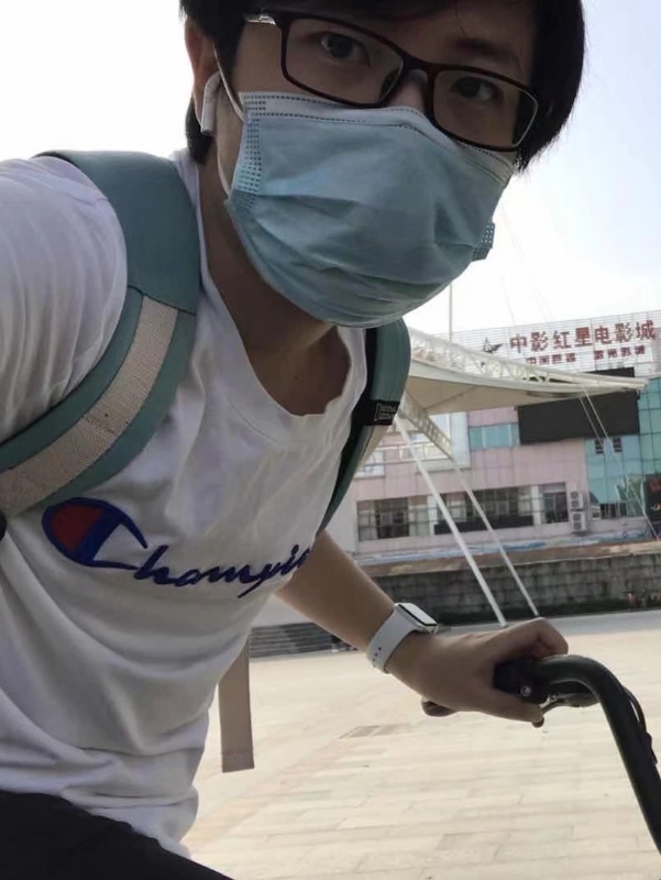 丁先生的第二张照片--汕尾相亲服务中心