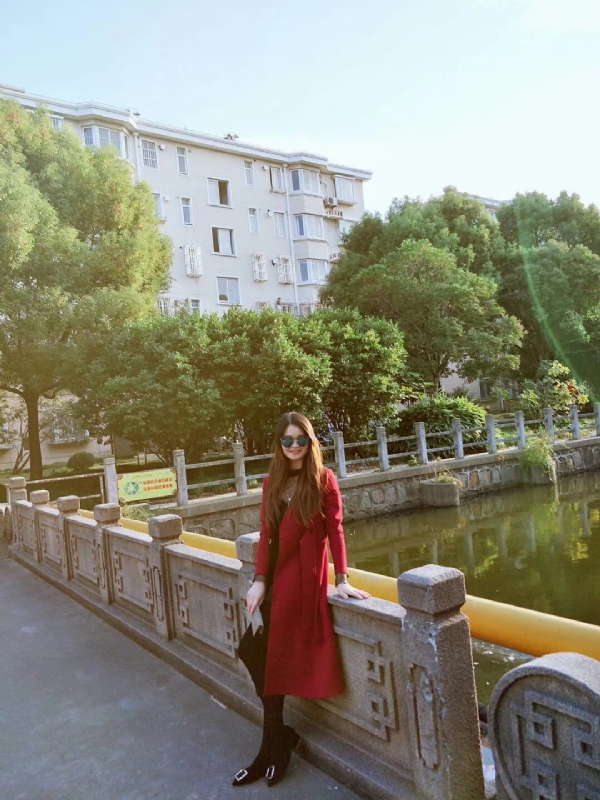 yaya的第一张照片--汕尾相亲服务中心