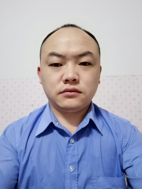 与子携老的第一张照片--汕尾相亲服务中心