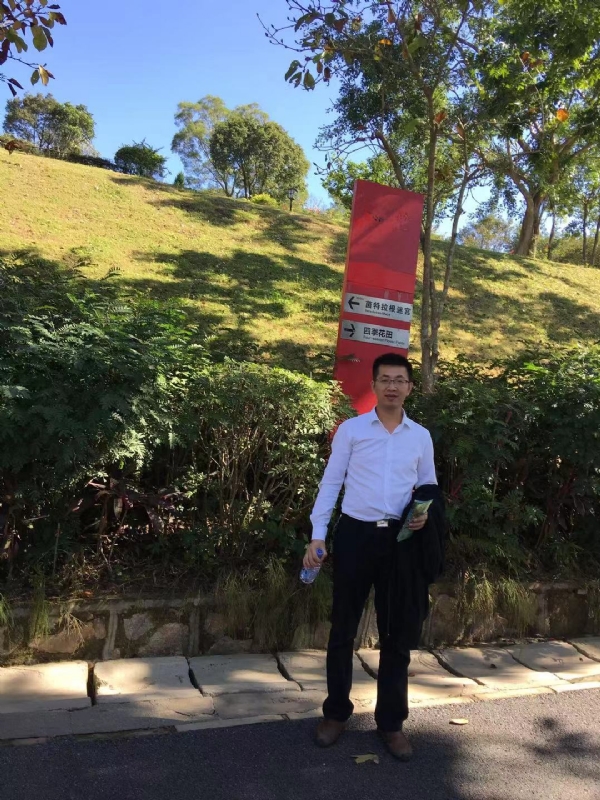 zw的第一张照片--汕尾相亲服务中心