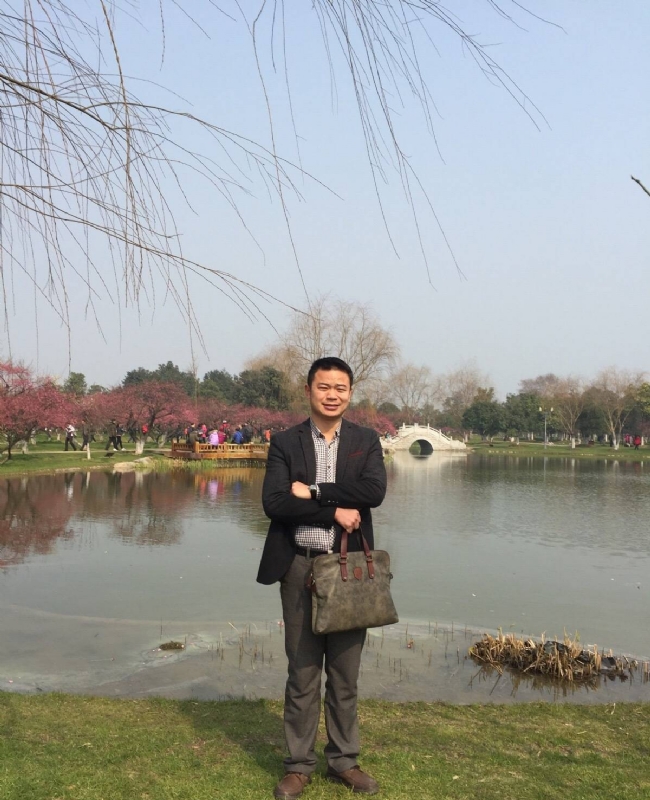 曾经的心疼的第二张照片--汕尾相亲服务中心