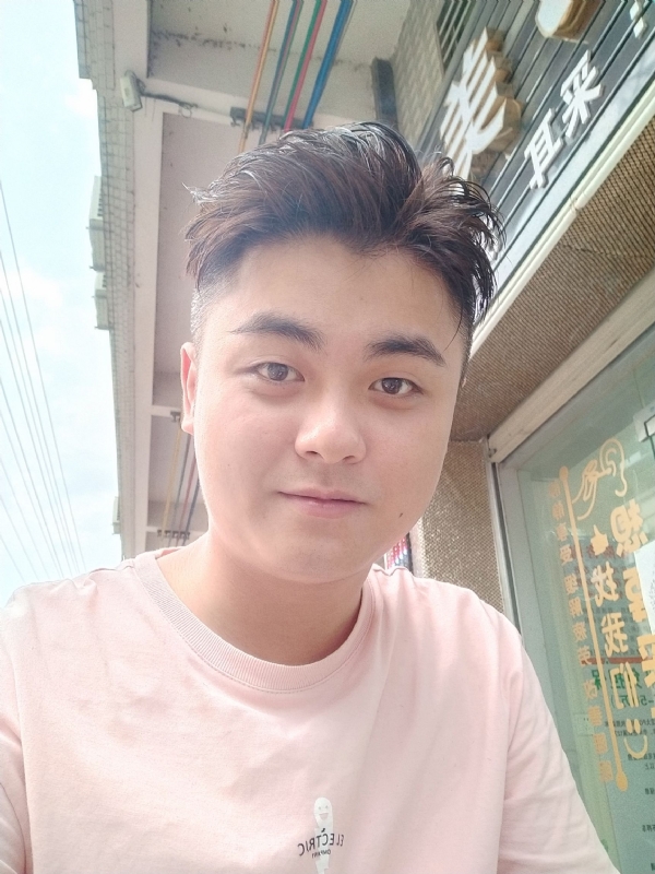 李健诚的第一张照片--汕尾相亲服务中心