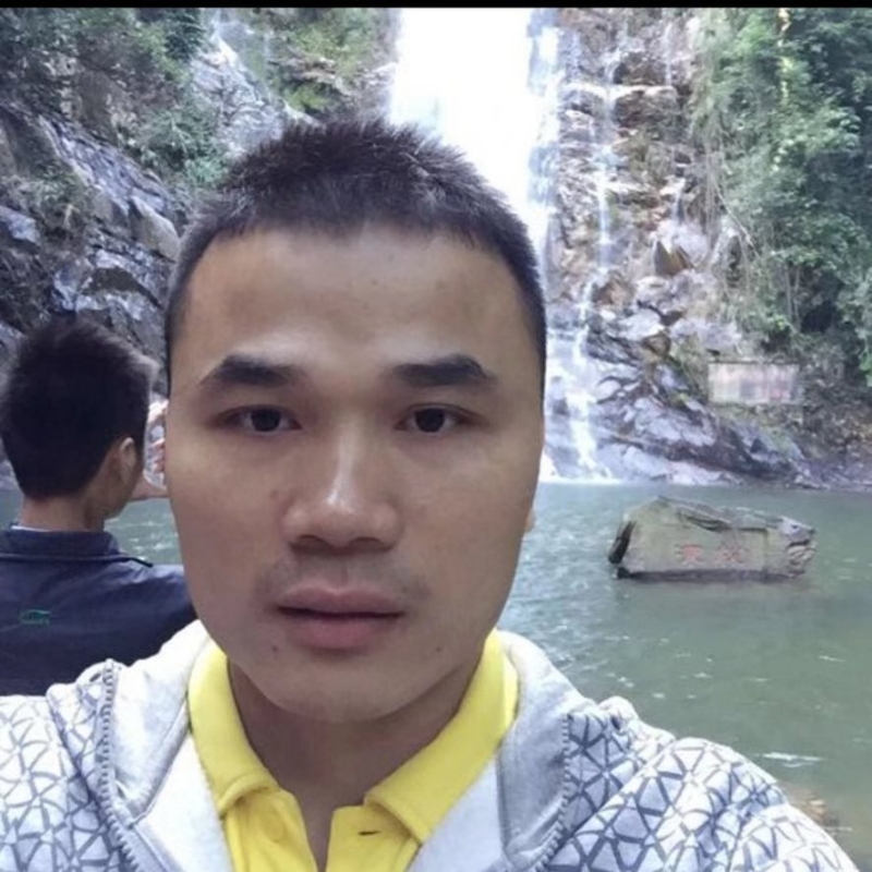 老梁的第一张照片--汕尾相亲服务中心