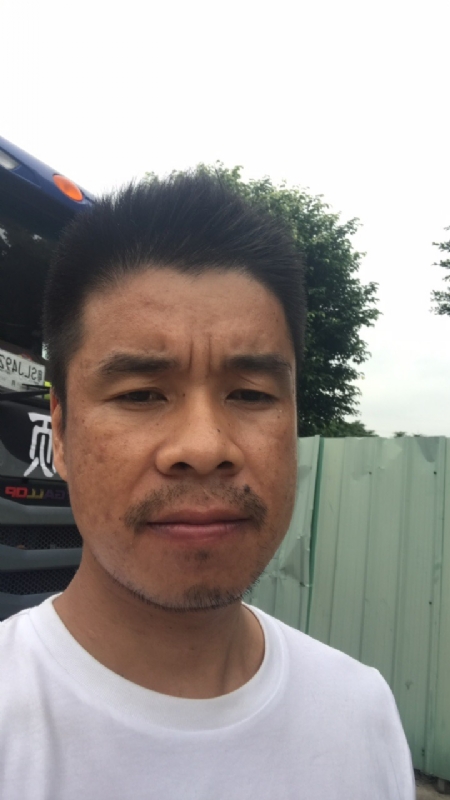 奔跑的蜗牛的第一张照片--汕尾相亲服务中心