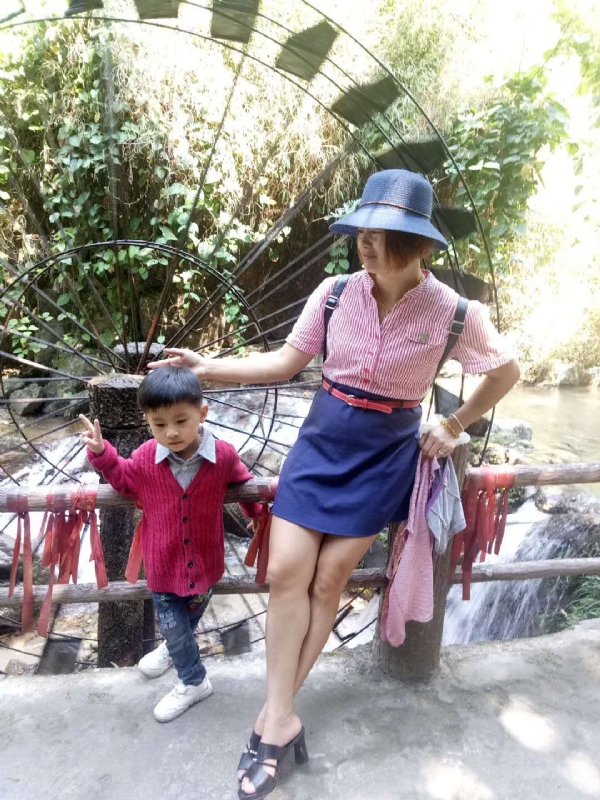 张敏娟的第二张照片--汕尾相亲服务中心