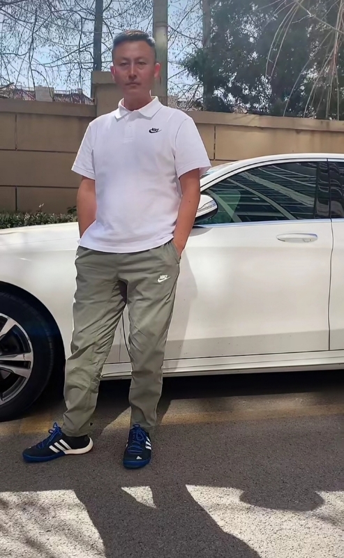 撕心裂肺的第一张照片--汕尾相亲服务中心