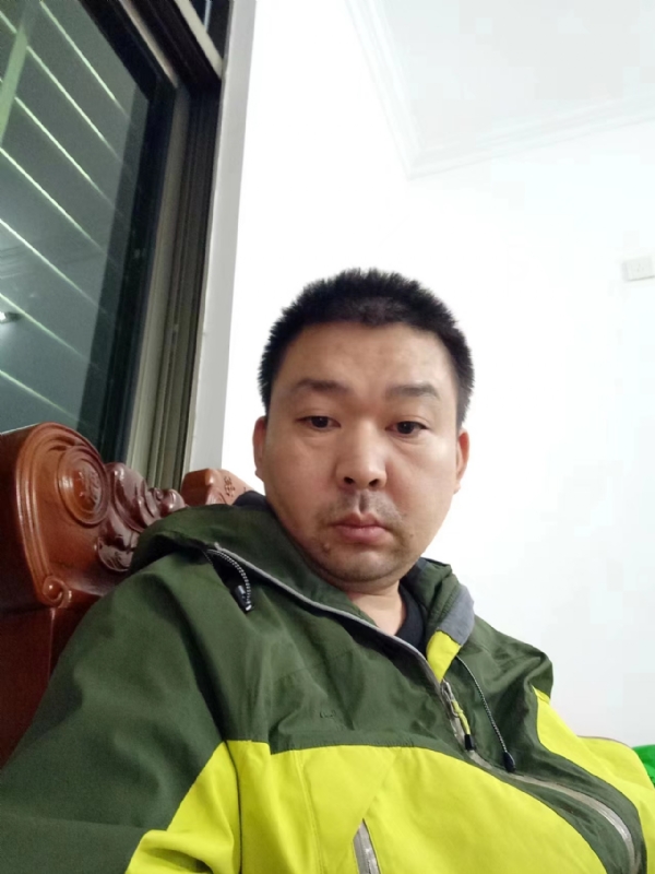 阿汤的第一张照片--汕尾相亲服务中心