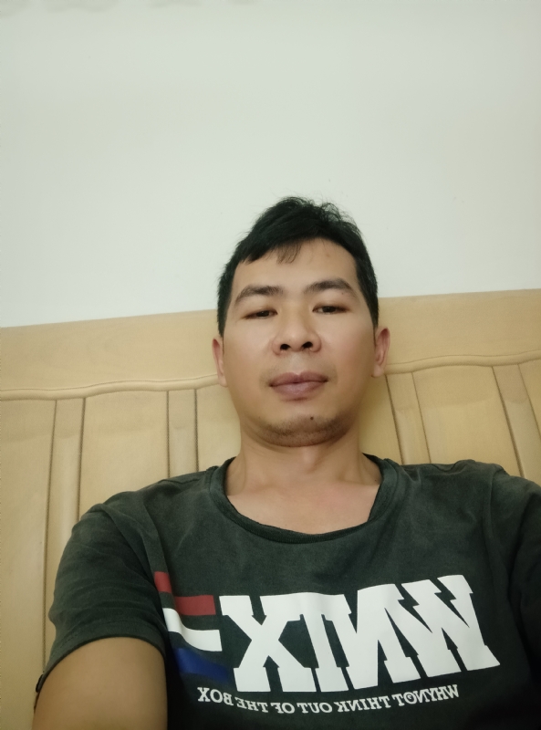 小伙子的第四张照片--汕尾相亲服务中心