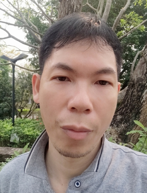 漂浮的云的第一张照片--汕尾相亲服务中心