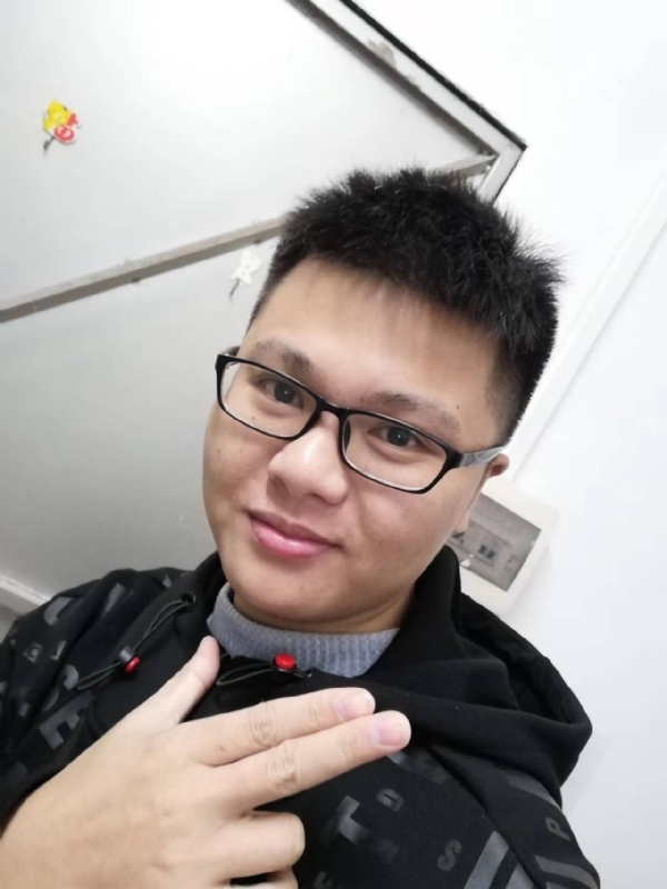 小小梦执的第一张照片--汕尾相亲服务中心