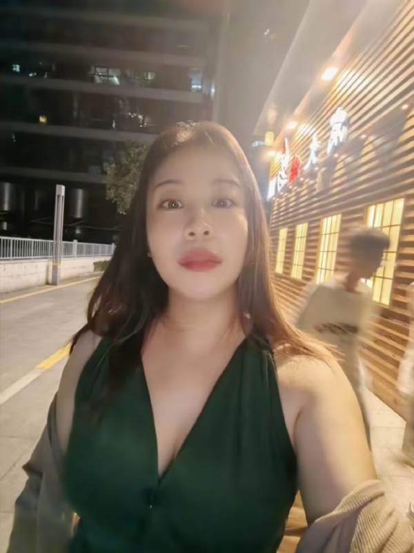 叶子青青的第四张照片--汕尾相亲服务中心