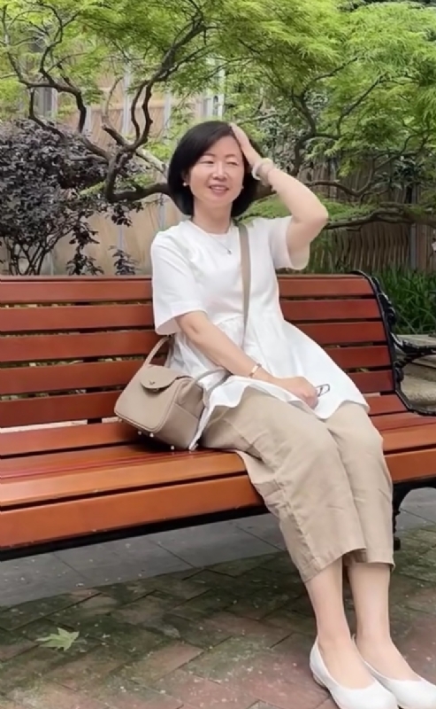 千年老母猪的第五张照片--汕尾相亲服务中心