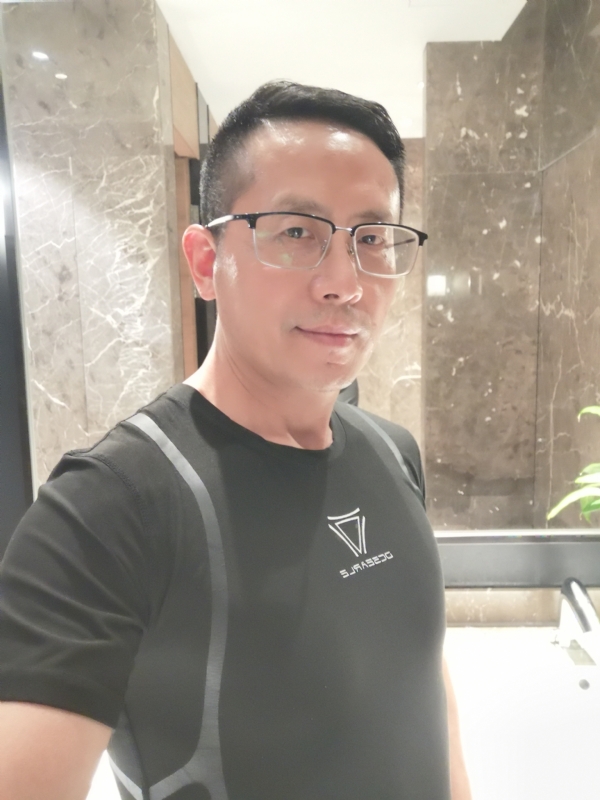 燕青的第四张照片--汕尾相亲服务中心