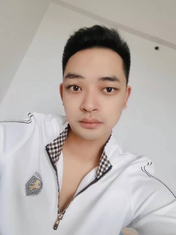 阿鑫的第一张照片--汕尾相亲服务中心