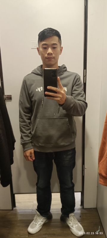 酷酷的少年的第一张照片--汕尾相亲服务中心