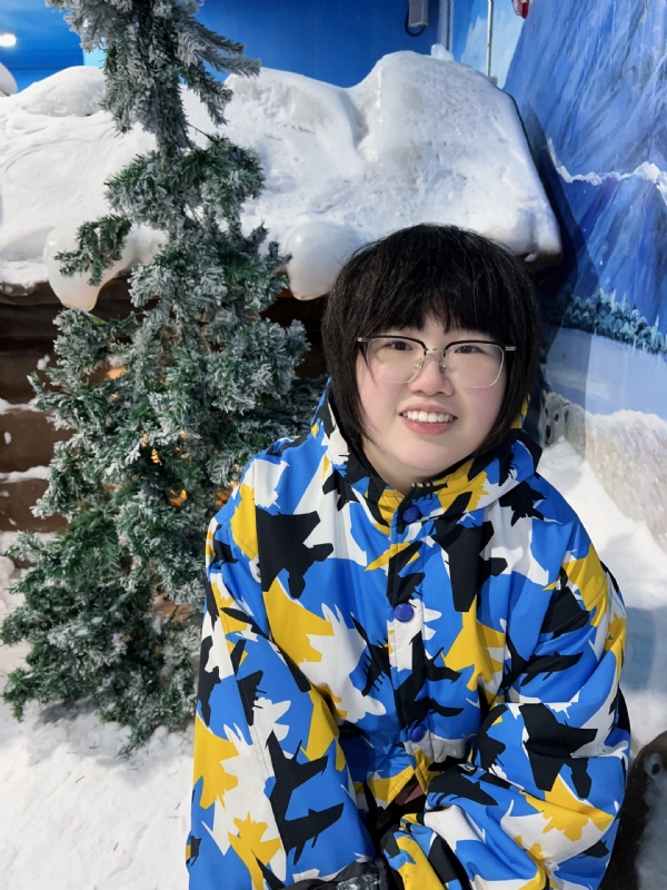 韩韩的第一张照片--汕尾相亲服务中心